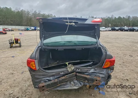 2010 Toyota Corolla Base из США, поврежденный, VIN 2T1BU4EE9AC526093